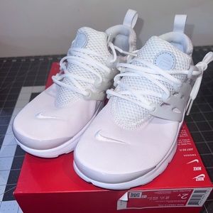 Nike Presto size 2Y